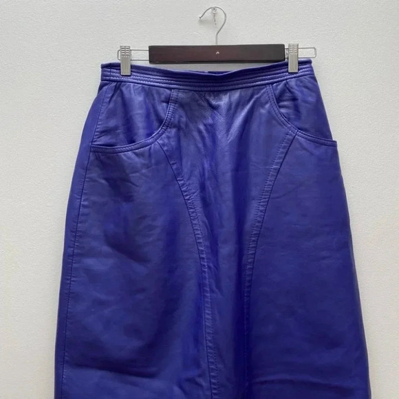 Vintage - 1980’s Purple Leather Skirt - Picture 5 of 9